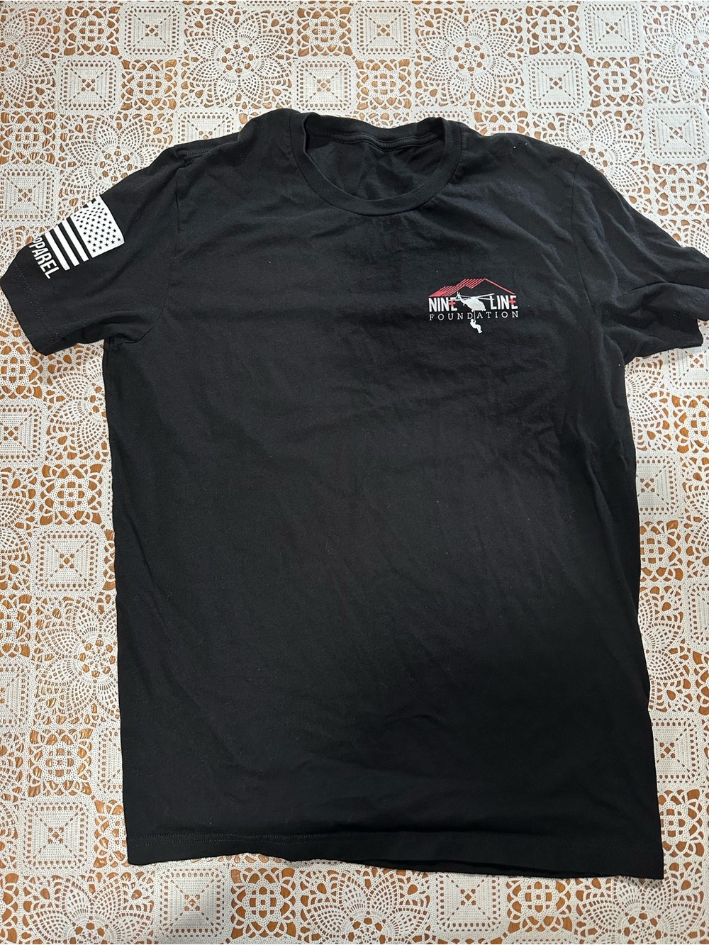 Nine Line No Man Left Behind Black Graphic T-Shirt Men’s Medium